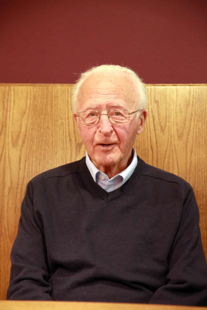 OVERLIJDEN PATER BAKELS SJ 1 TEUN BAKELS